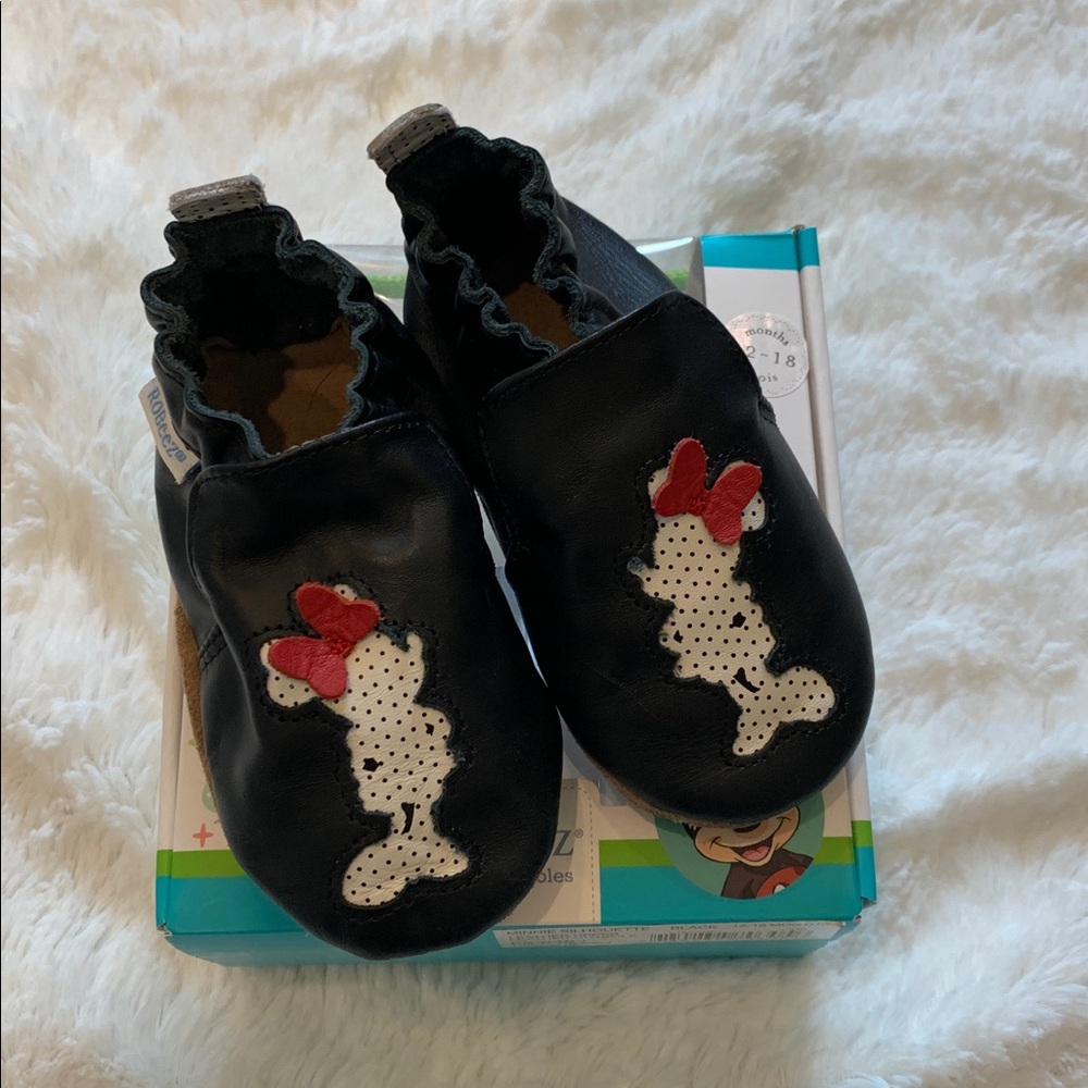 12-18 Month Minnie Mouse Robeez Soft Soles